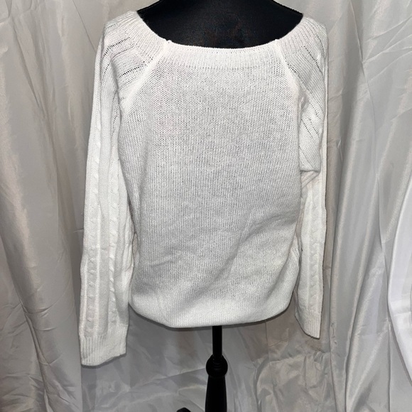 White Cable Knit Sweater with Button Accents - Picture 5 of 9